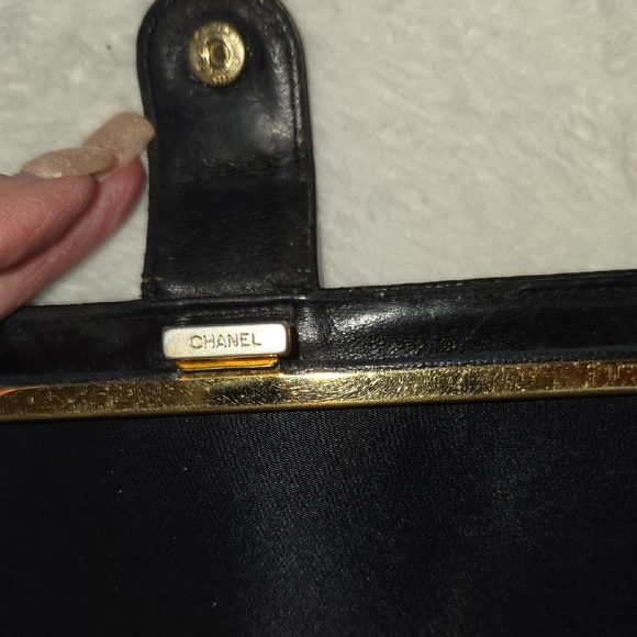 Chanel Black Vintage Caviar Leather Wallet  Full Inclusion - Picture 10 of 12
